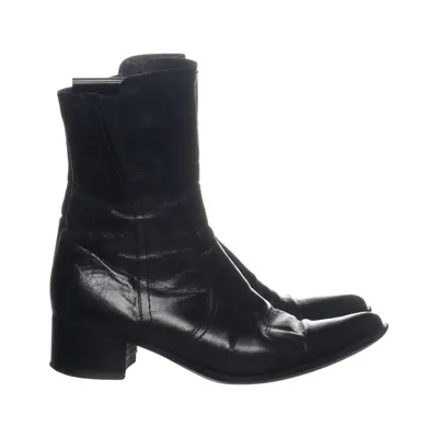 Ankle boots (Black) from Peperosa