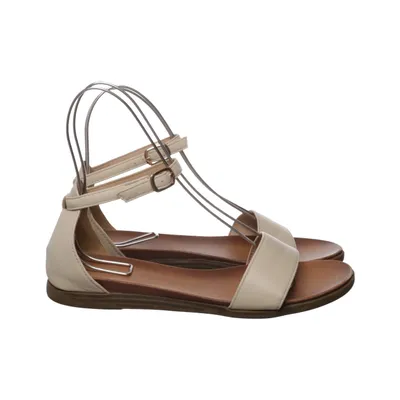Sandals (Beige, Brown) from Clara Barson