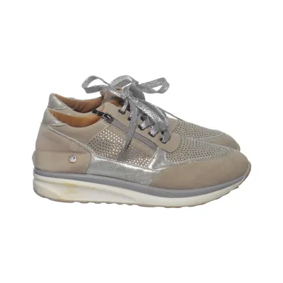 Sneakers (Beige, Silverfärgad) från North Star