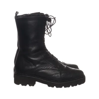 Laced boots (Black) from Tango