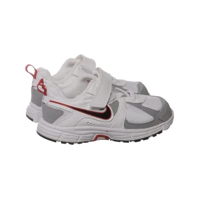 Trainers (Dart 9) from Nike