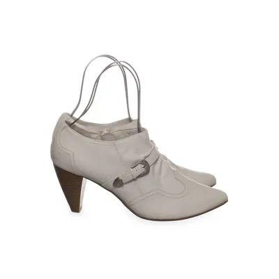 Stövletter (Vit) från Ariane