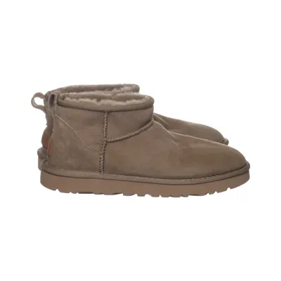 Boots (Beige) från UGG Skinn