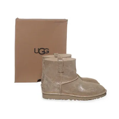 Boots (1097609) från UGG