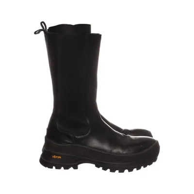 Chelsea boots (Black) from Vibram