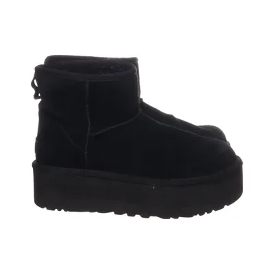 Boots (Svart) från UGG