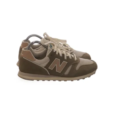 Träningsskor (Grå, Beige, Vit) från New Balance