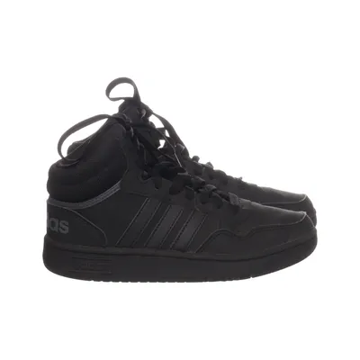 Basketball shoes (Black) from Adidas
