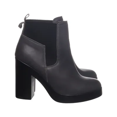 Bottes à talons (Noir) de Akira Cuir