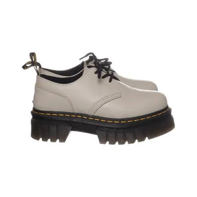Boots (Grå) från Dr. Martens
