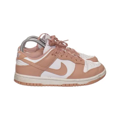Sneakers (Dunk Low) fra Nike