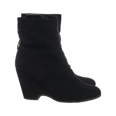 Boots (Black) from Graceland