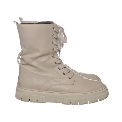 Laced boots (Beige) from Geox