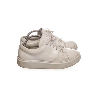 Baskets (Blanc) de CPNHGN