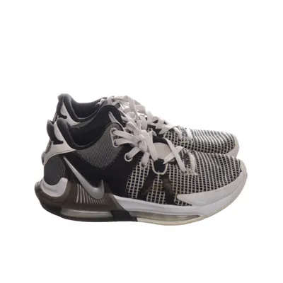 Basketskor (DM1123-100) från Nike