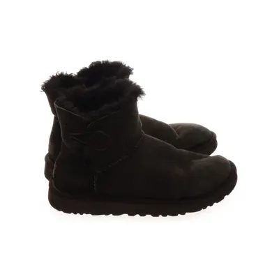 Enkellaarzen (Zwart) van UGG