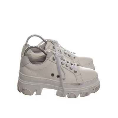 Sneakers (Vit) från Pertini