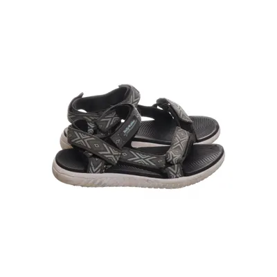 Sandals (Gray, Black) from Helly Webber