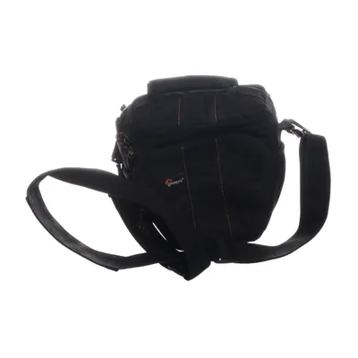 Kameraväska (Svart) från Lowepro
