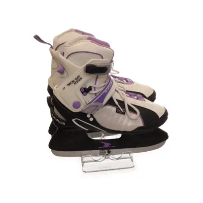 Skridskor (Vit, Svart, Lila) från Stamm