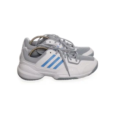 Träningsskor (G41674) från Adidas