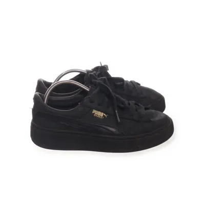 Sneakers (Black) from Puma