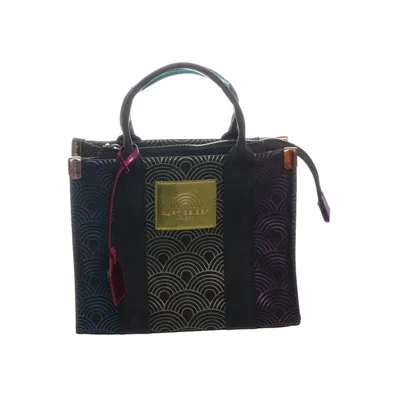 Handväska (Schöne, nicht zu große Handtasche, mit Platz für alle wichtigen Dinge.) från Kurt Geiger