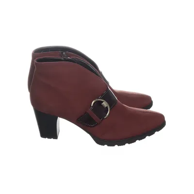 Heeled boots (Brown, Black) from VA Milano