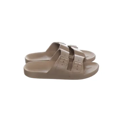 Sandaler (Beige) från Freedom Moses
