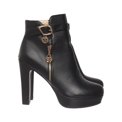 Heeled boots (Black)