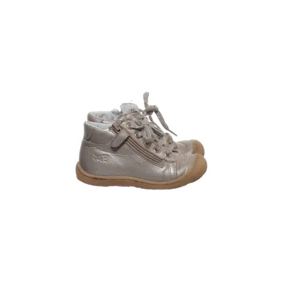 Kängor (Beige, Guldfärgad) från Baby Skinn