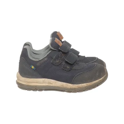 Trainers (Blue) from Kavat