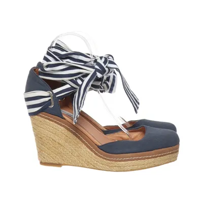 Wedges (Boomerang) from Boomerang