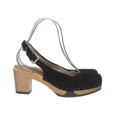 Clogs (Black) from SOFTCLOX