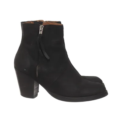 Heeled boots (Black) from Akira