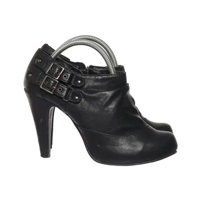 Heeled boots (Black) from Vox