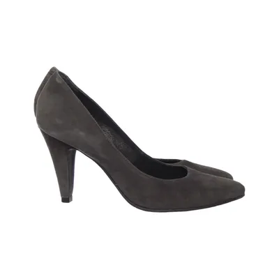 Pumps (Gray) from Tube