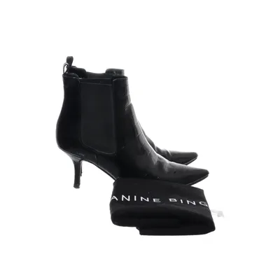 Heeled boots (Black) from Anine Bing