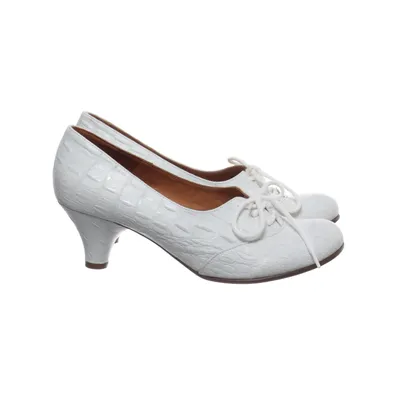 Pumps (White) from Chie Mihara
