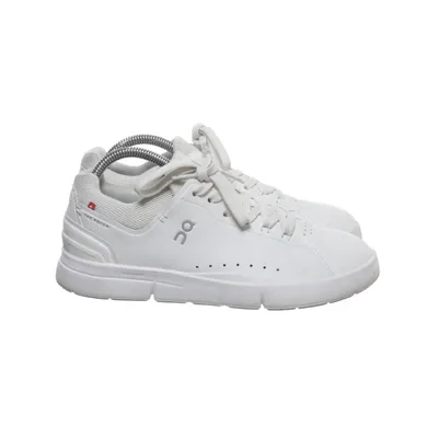 Sneakers (White) from On Cloud Faux leather