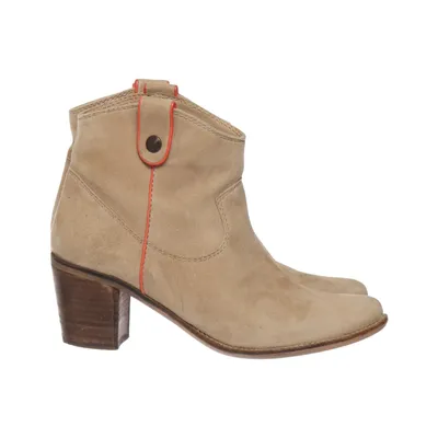 Heeled boots (Beige) from Akira