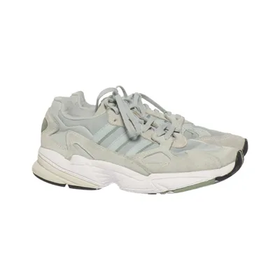 Träningsskor (Grå) från Adidas