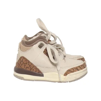 Sneakers (Jordan 3 Retro) från Nike Air Jordan Skinn