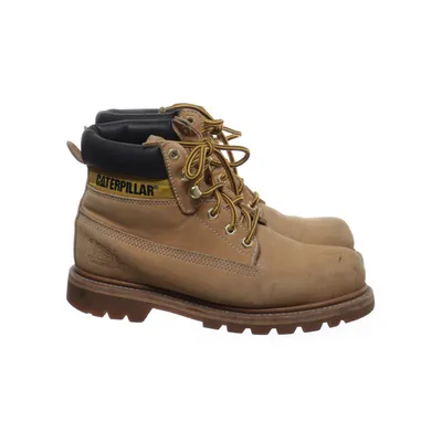 Laced boots (Beige) from Cat