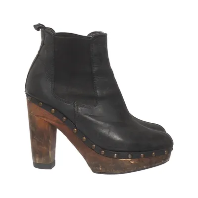 Bottes à talons (Noir) de KMB