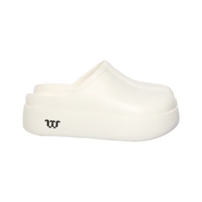 Slip-ins (White) from Woden