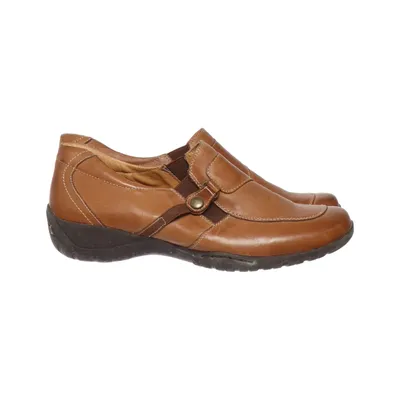 Loafers (Brown) from Soft Comfort by Wildflower