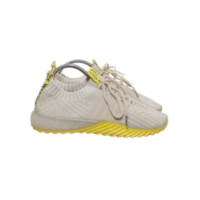 Trainers (Beige, Yellow) from Converse