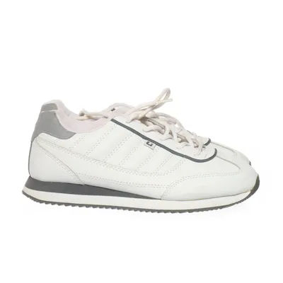 Trainers (White) from Lipp