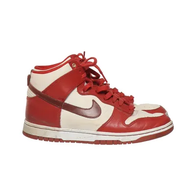 Sneaker (Dunk High) von Nike